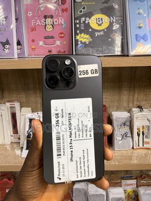 Apple iPhone 15 Pro Max 256 GB Black