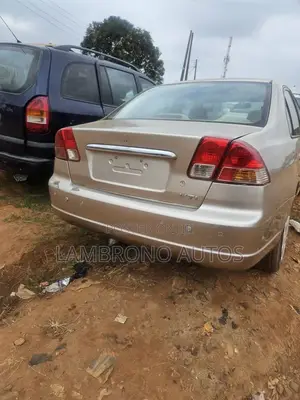 Honda Civic 2005 Pearl