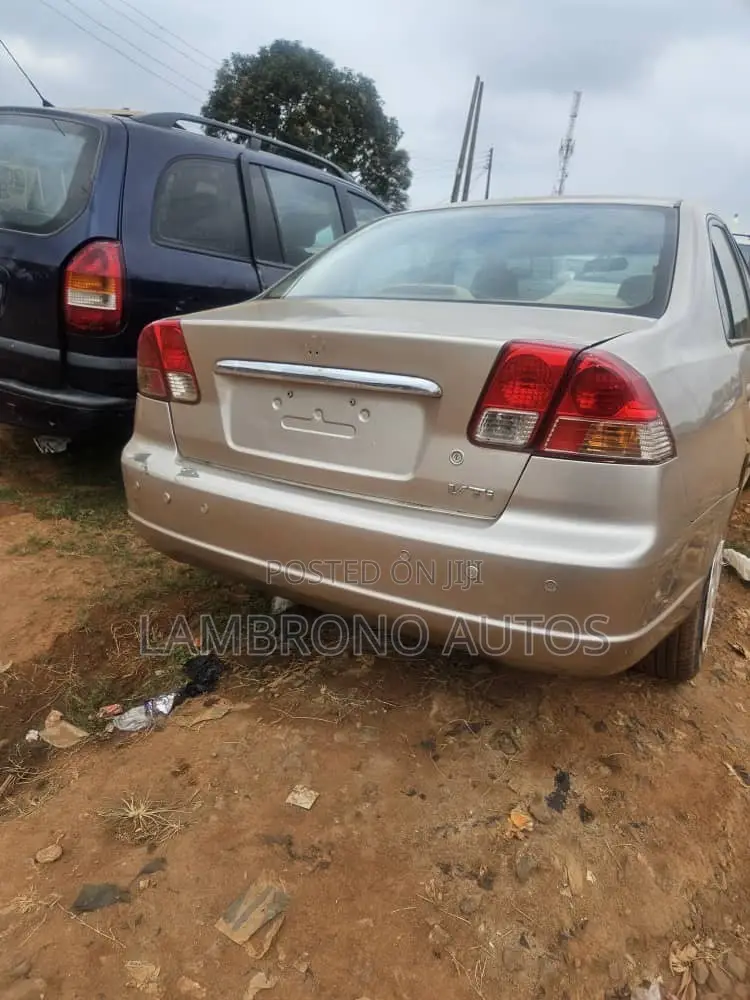 Honda Civic 2005 Pearl