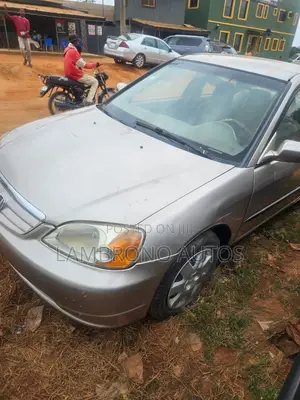 Honda Civic 2005 Pearl