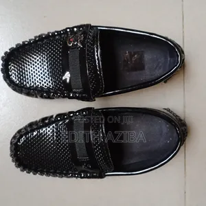A Neat Black Shoe for a Toddler Boys