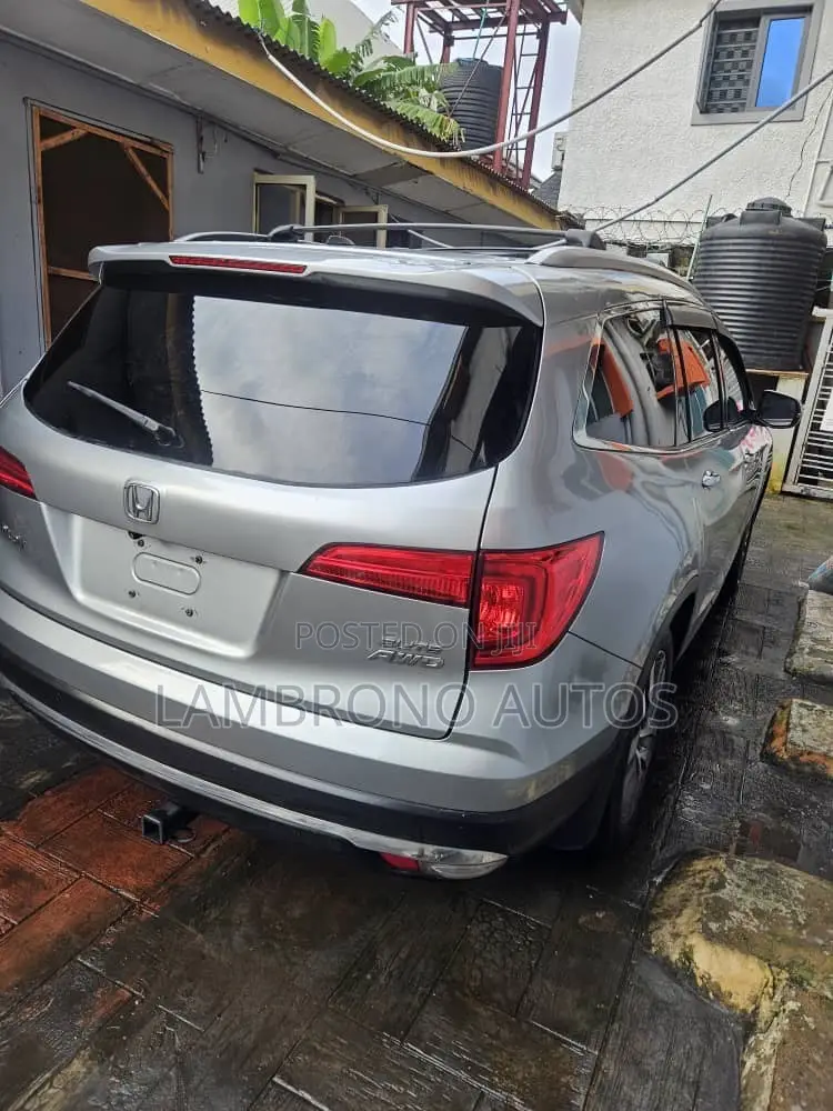 Honda Pilot 2016 Gray