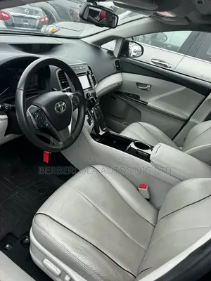 Toyota Venza 2015 Black