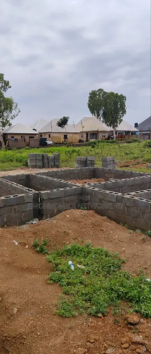 250sqm Land for Sale in Jikwoyi Phase 4