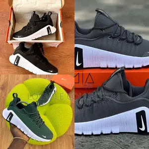 The Nike Free Metcon 6 Sneakers