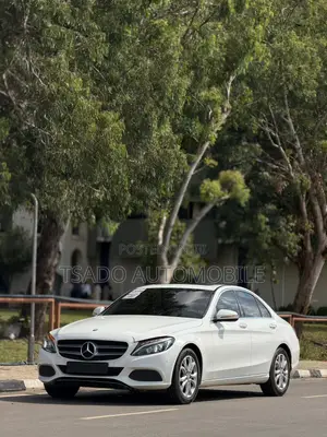 Mercedes-Benz C300 2016 White