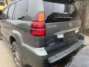 Lexus GX 470 Sport Utility 2006 Gray