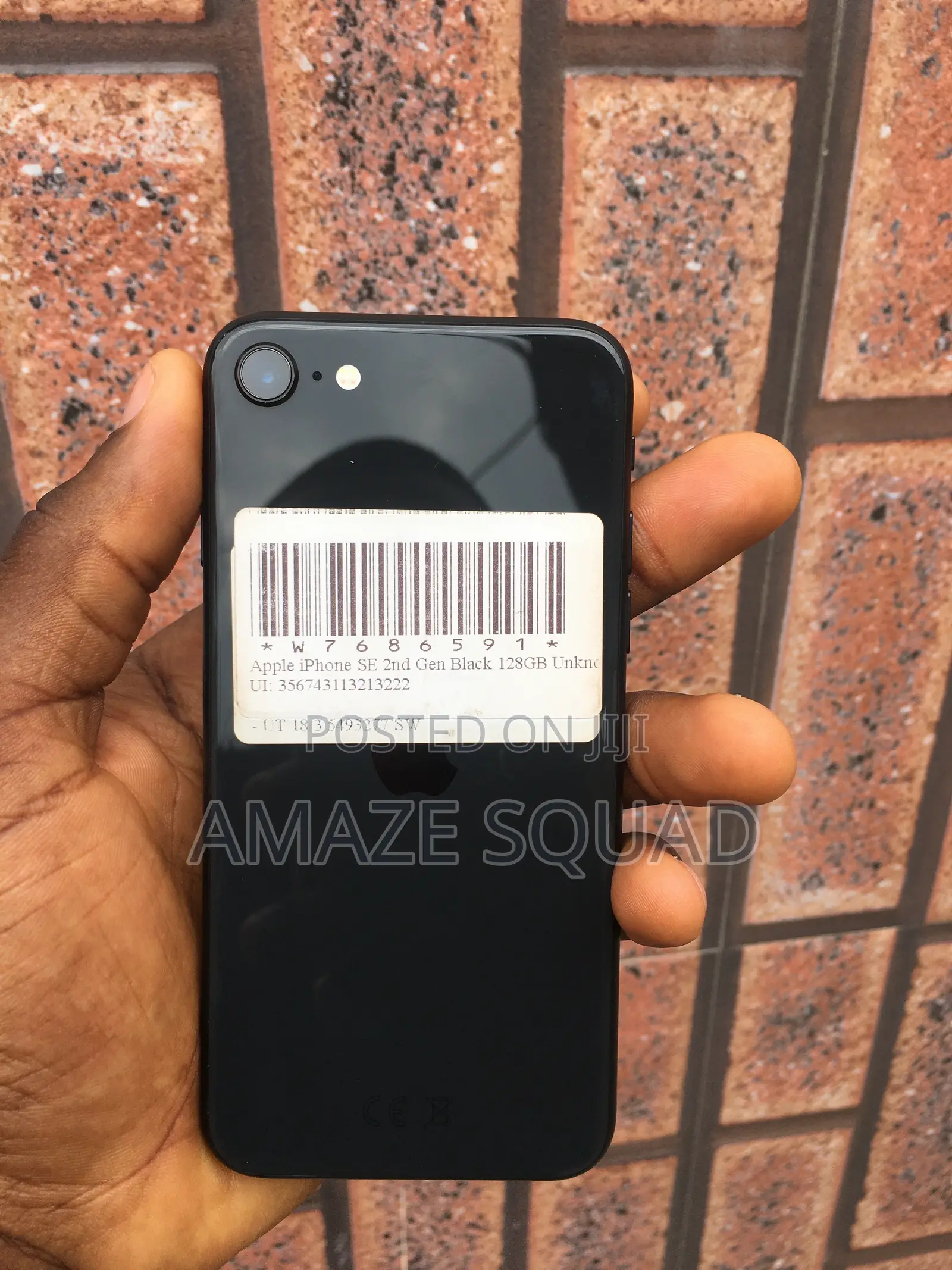 Apple iPhone SE (2020) 128 GB Black