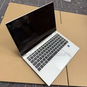 Laptop HP EliteBook 1040 G8 32GB Intel Core i7 SSD 512GB