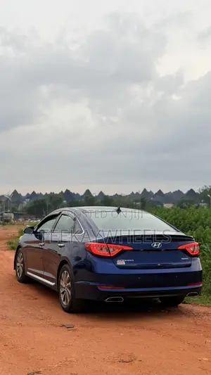 Hyundai Sonata 2015 Blue
