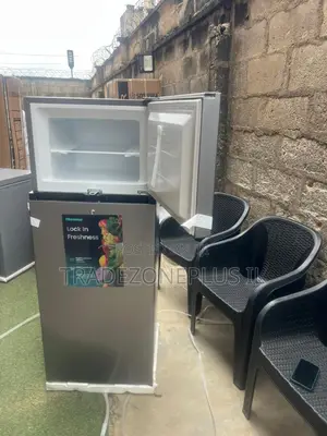 Keep Your Drinks Cold and Groceries Fresh With the Hisense 154L REF200