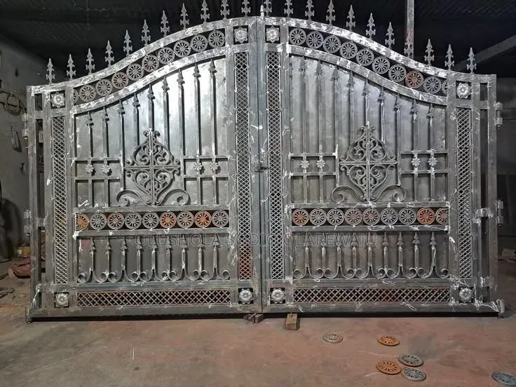 Luxury Metal Gate Designs