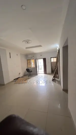 3bdrm Apartment in Isheri North for rent