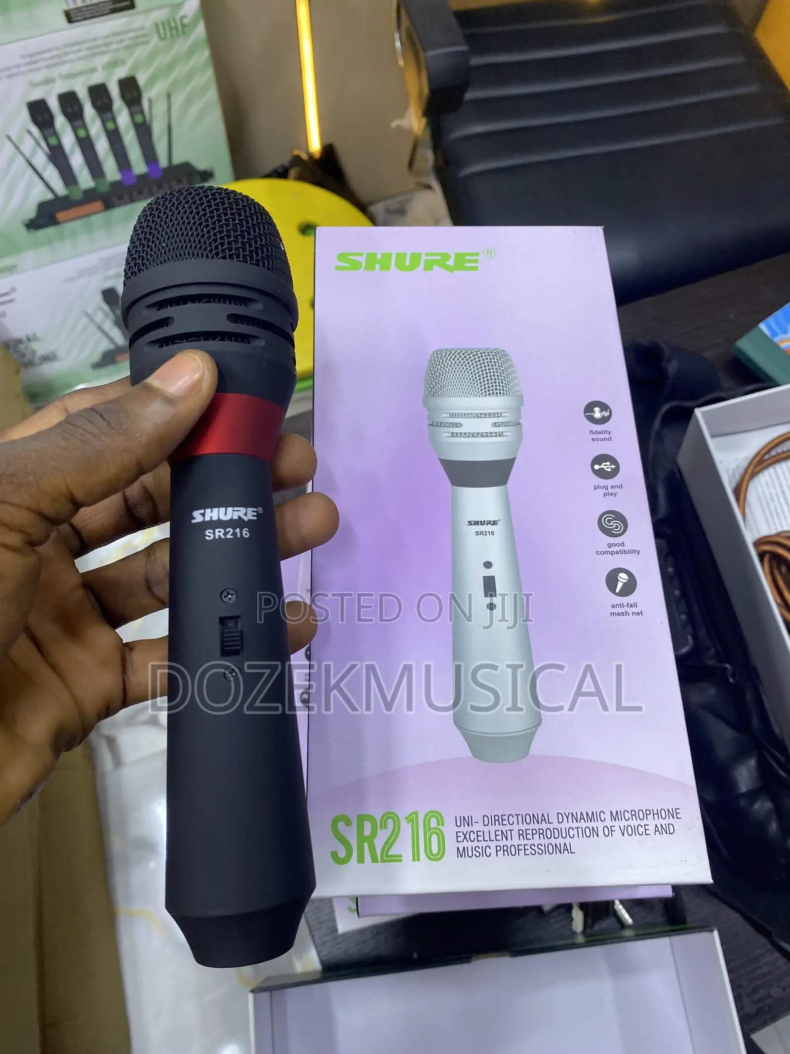 SHURE SR216 Wired Vocal Microphone