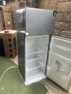 Store Your Groceries Comfortably and Keep Them Chilled With the Hisens