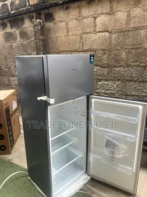 Keep Your Chilled Groceries Neatly Stored With the Hisense 154L REF200