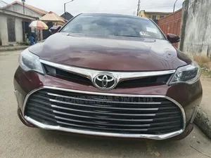 Toyota Avalon 2017 Red