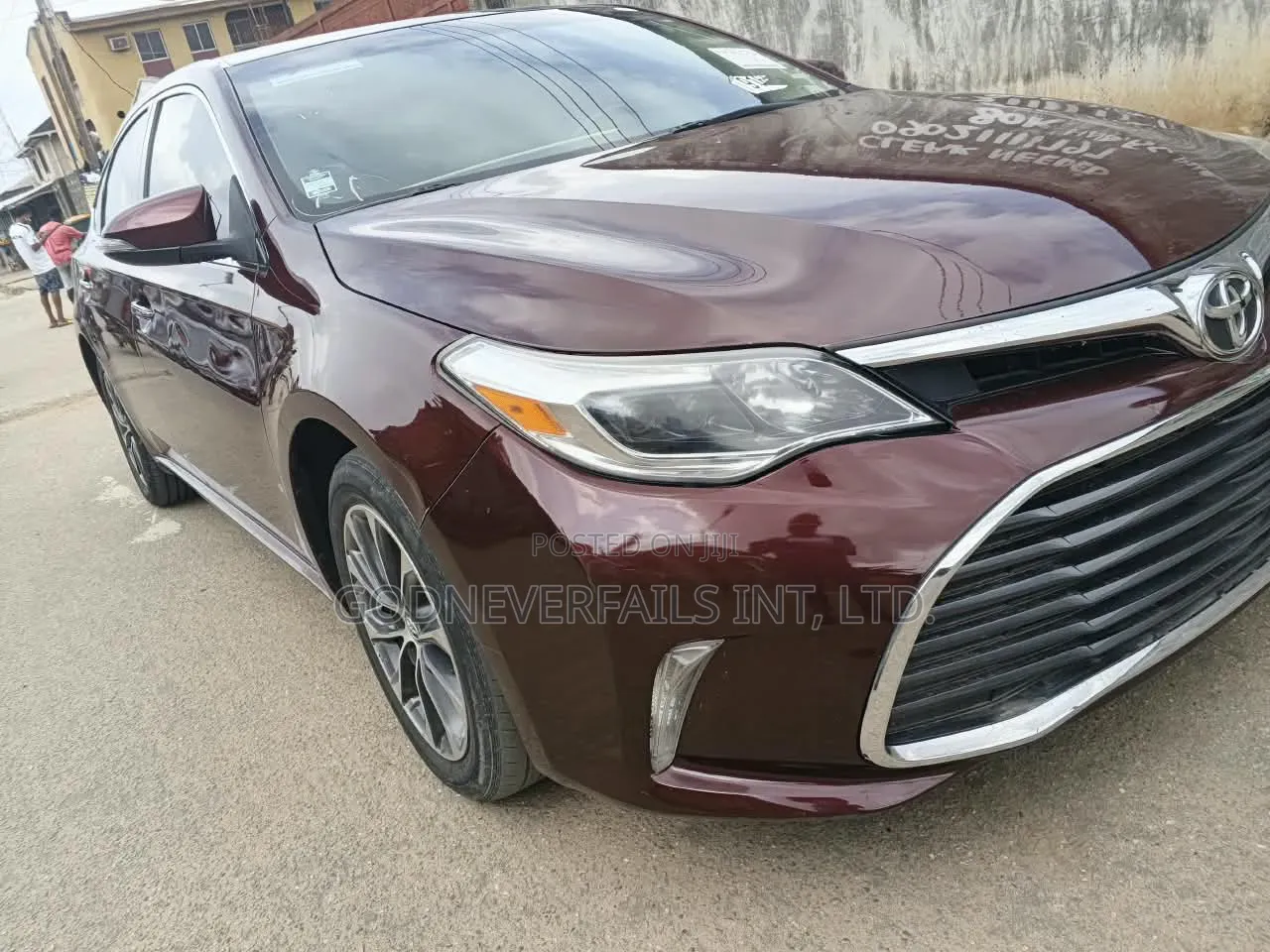 Toyota Avalon 2017 Red