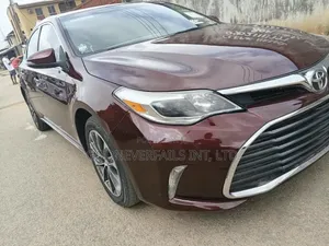 Toyota Avalon 2017 Red