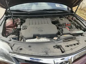 Toyota Avalon 2017 Red