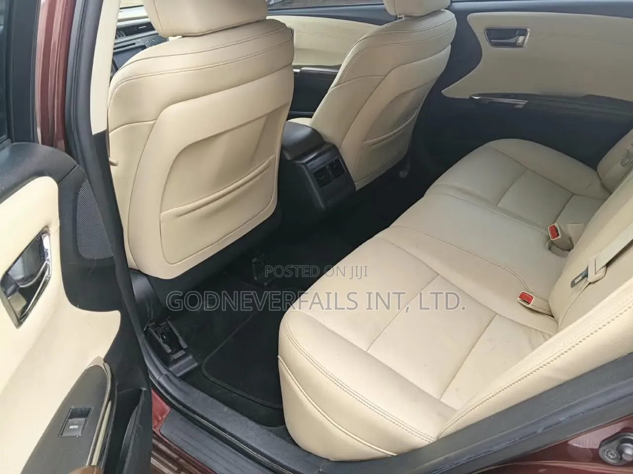 Toyota Avalon 2017 Red
