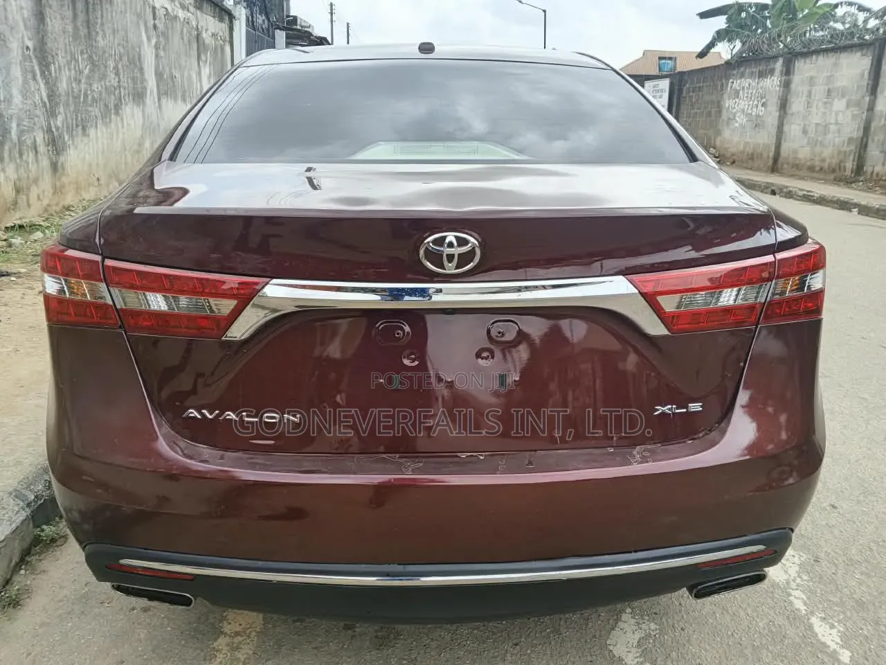 Toyota Avalon 2017 Red