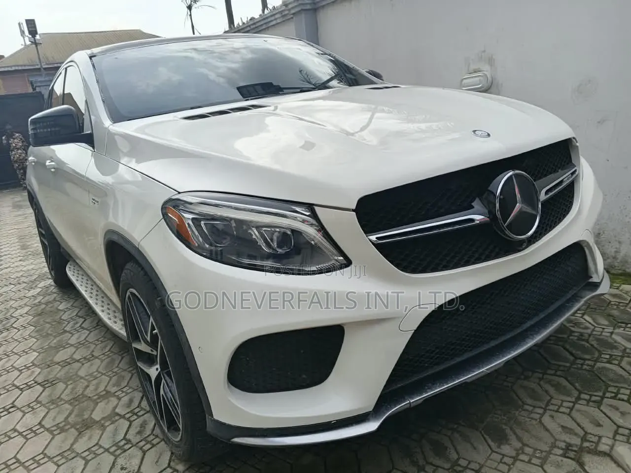 Mercedes-Benz GLE-Class 2017 White