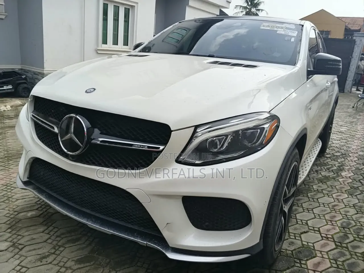 Mercedes-Benz GLE-Class 2017 White