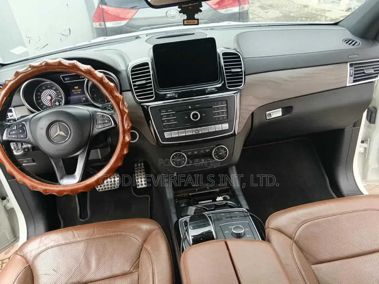 Mercedes-Benz GLE-Class 2017 White