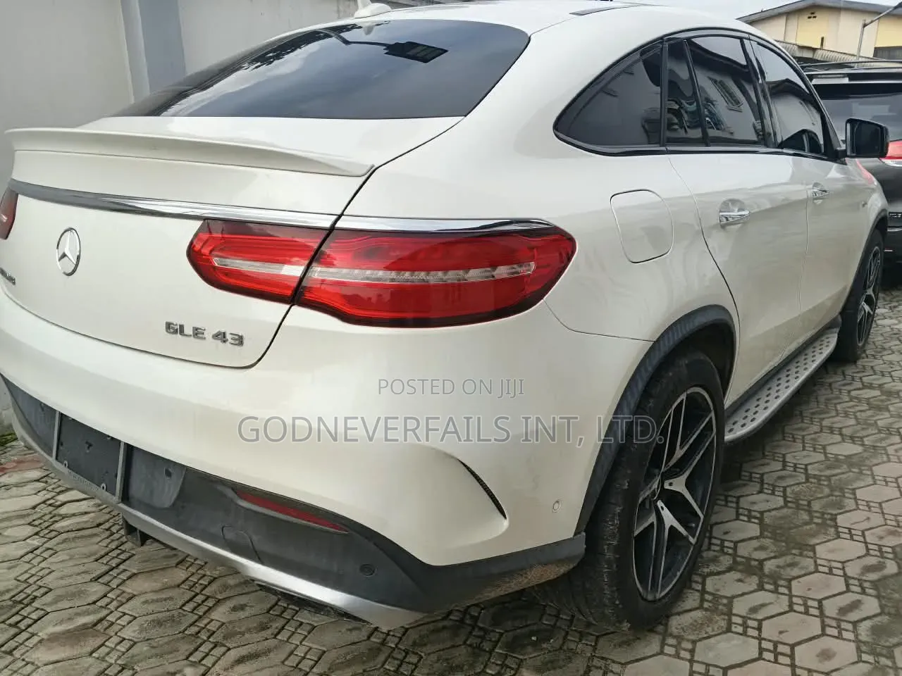 Mercedes-Benz GLE-Class 2017 White