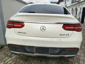 Mercedes-Benz GLE-Class 2017 White