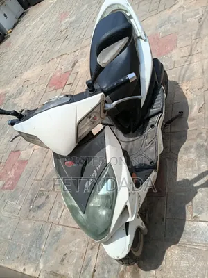 Kymco 2007 White