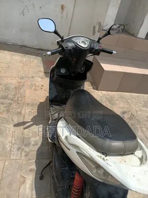 Kymco 2007 White