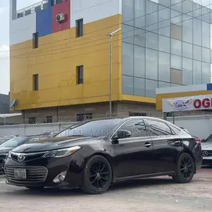 Toyota Avalon 2014