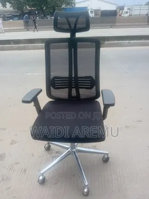 Executive Rolling Chair (Chivel)