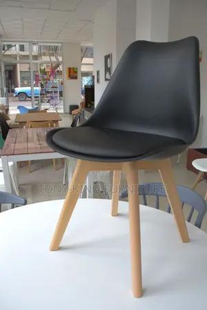 Modern Dining Cafe Chair Padded Seat BLACK