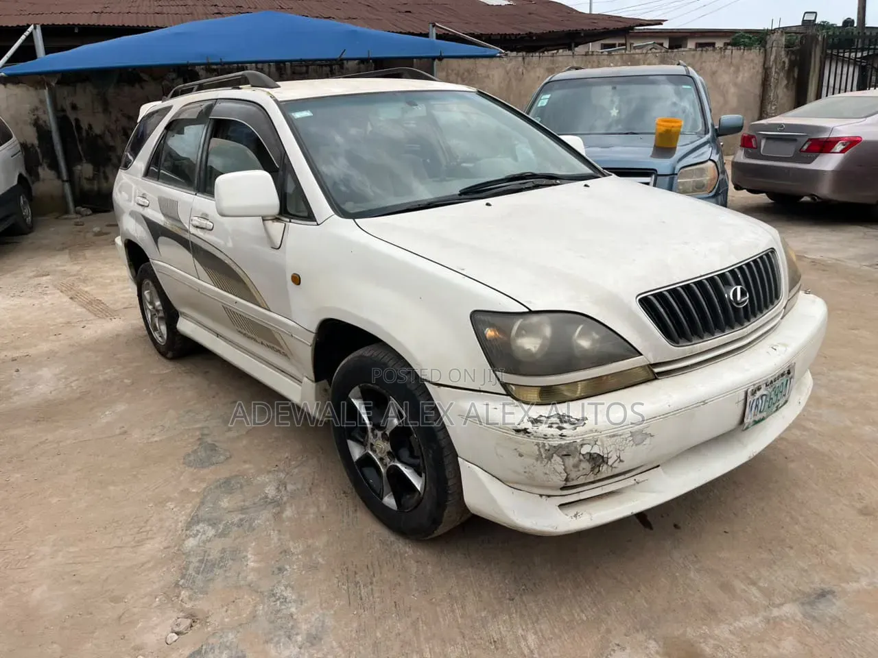 Lexus RX 2000 White
