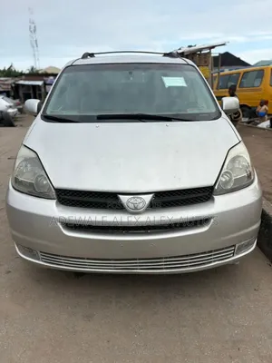 Toyota Sienna 2006 Silver