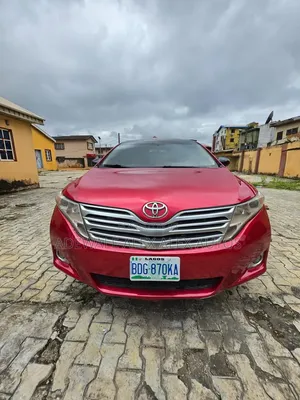 Toyota Venza 2010 Red