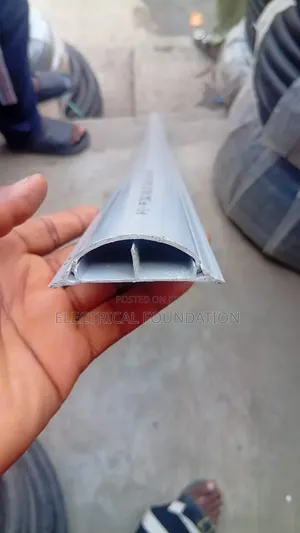 35mm Floor Trunking 2 Meters