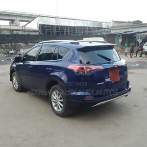 Toyota RAV4 2015 Blue