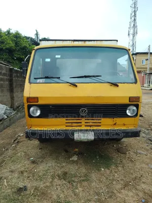 Volkswagen LT 2000 Orange