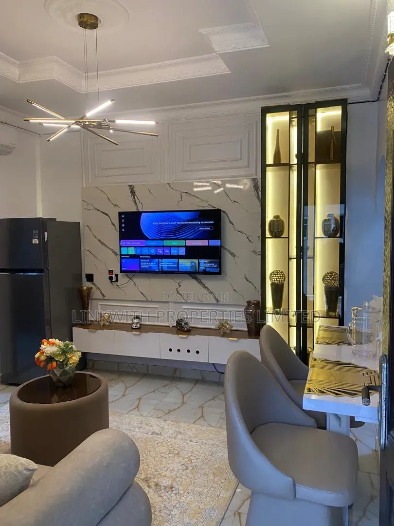 One Chevron Apartment