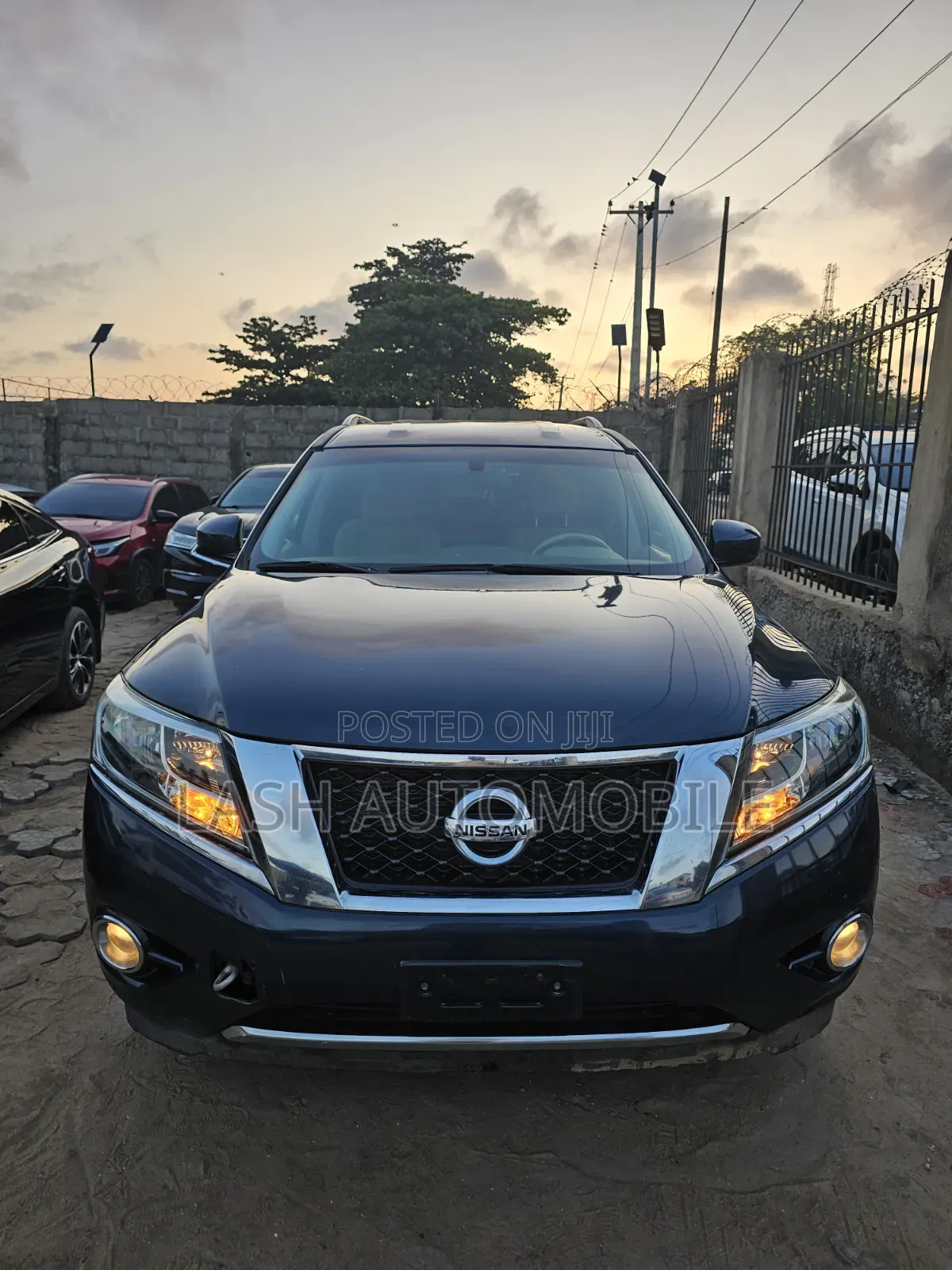 Nissan Pathfinder 2014 Blue