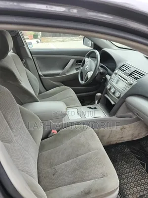 Toyota Camry 2011 Gray