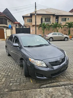 Toyota Corolla 2010 Gray