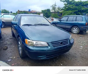 Toyota Camry LE V6 4dr Sedan (3.0L 6cyl 4A) 2000 Black