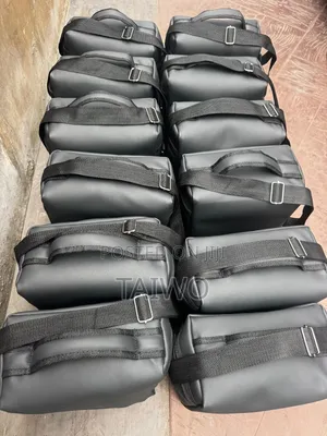 Premium Insulated Lunch Bag – Waterproof Food/Lunch Carrier