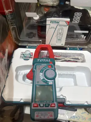 TMT766002 AC/Dc Clamp Meter