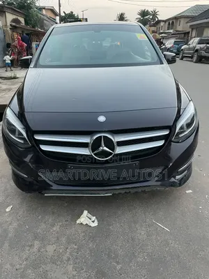 Mercedes-Benz B-Class 2015 Black